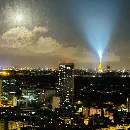 Apartment Paris La Defense Eiffel Tower Outlook 쀼또 외부 사진